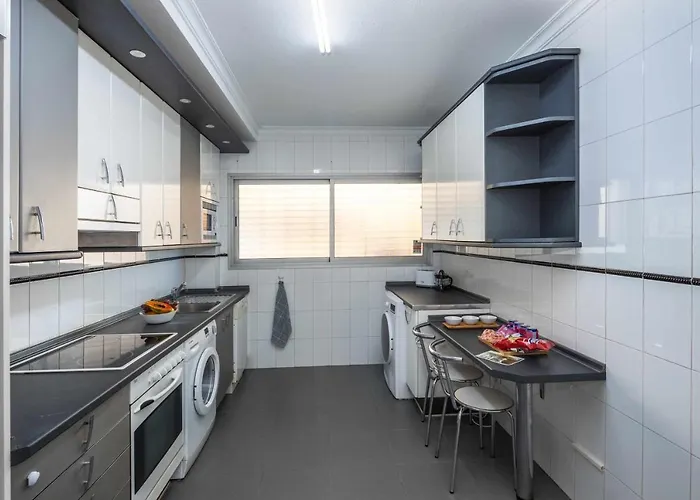 Jardin 1 Apartment *